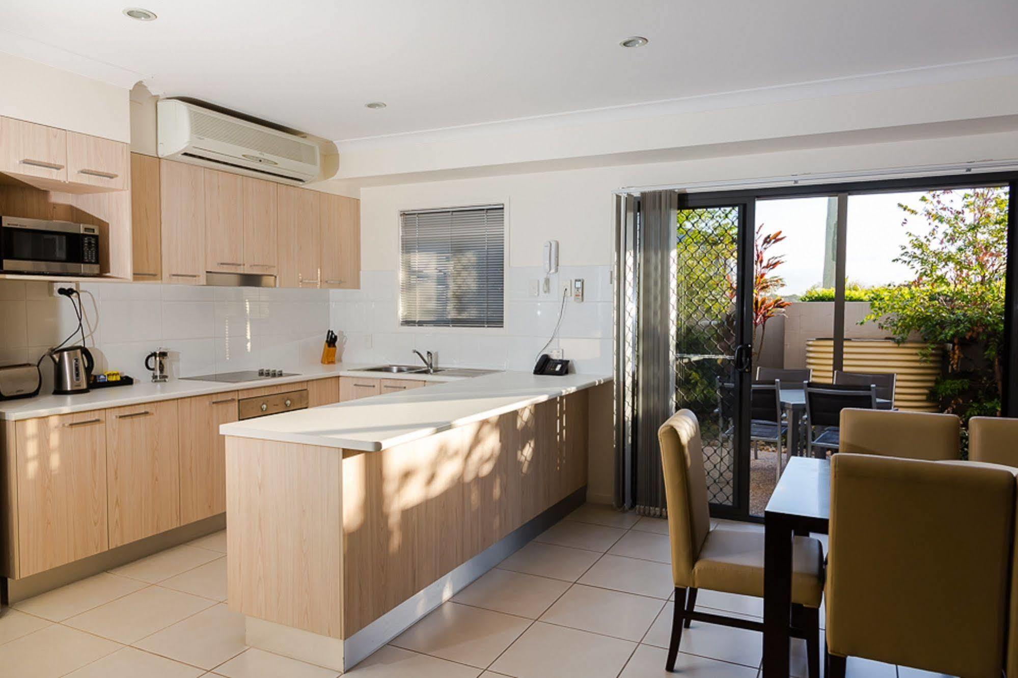 Gladstone Heights Executive Apartments Bagian luar foto