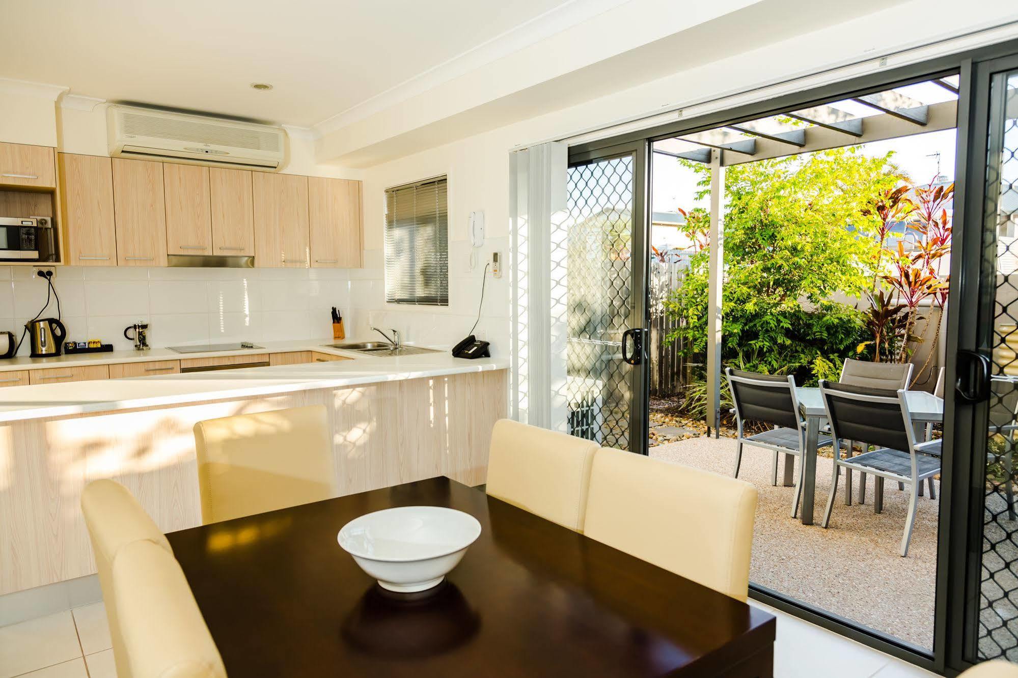 Gladstone Heights Executive Apartments Bagian luar foto