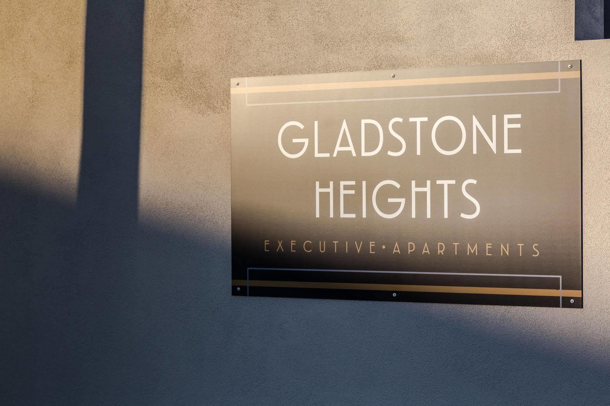 Gladstone Heights Executive Apartments Bagian luar foto